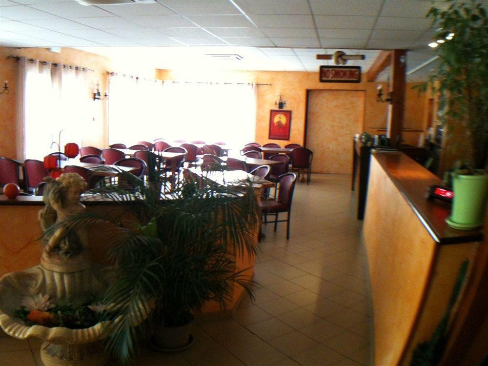Logis Acotel Hotel 3*